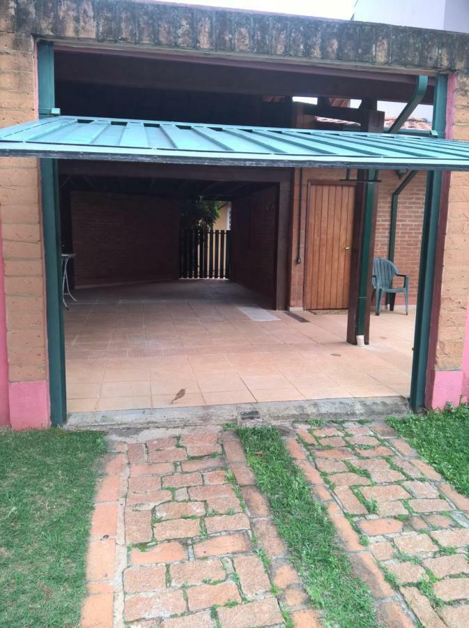 Casa de férias Casa Com Piscina
